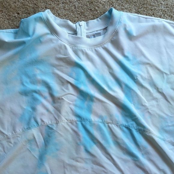 Women's Blue Tie-Dye Muscle Tee - Picture 3 of 5